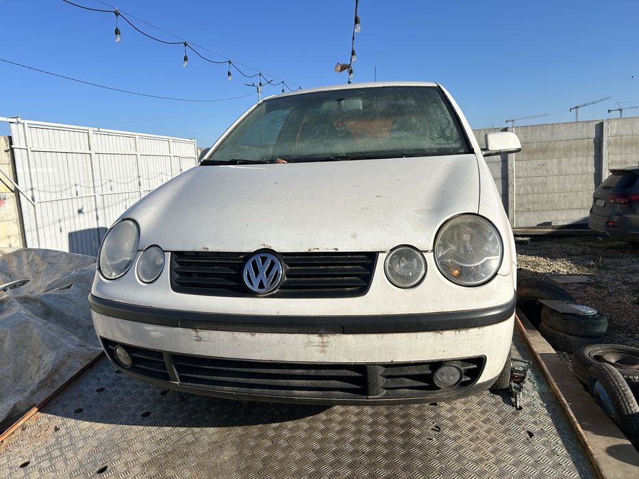 Dezmembrez Polo 9N 1.2 benzina 2002-2007