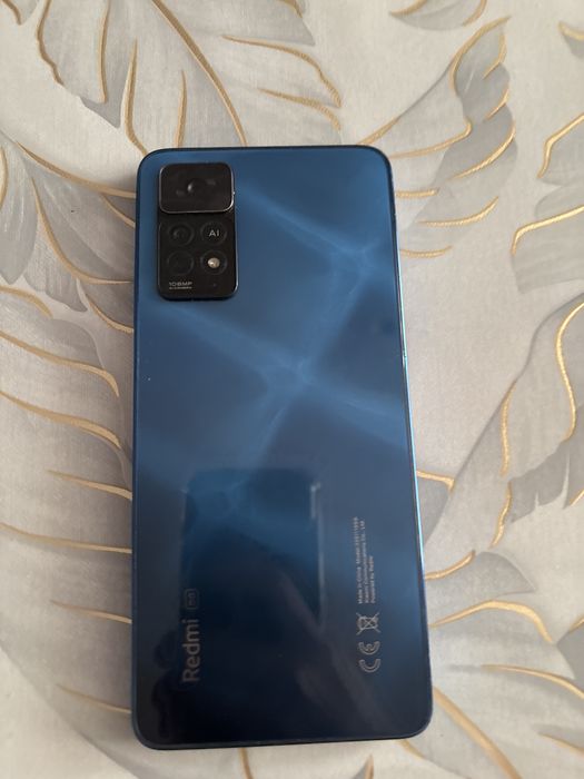 Продаю Redmi note 11 pro 5g 128гб