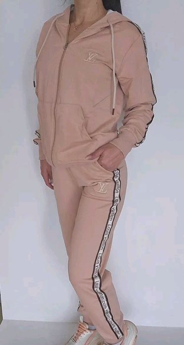 Дамски памучни екипи