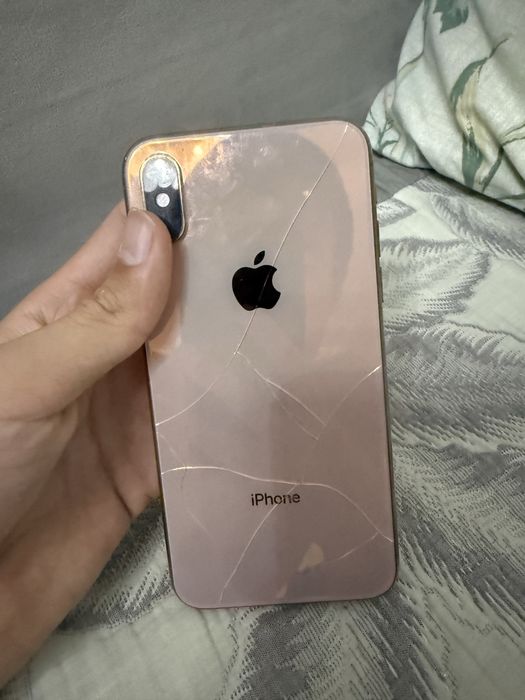 Айфон xs продам