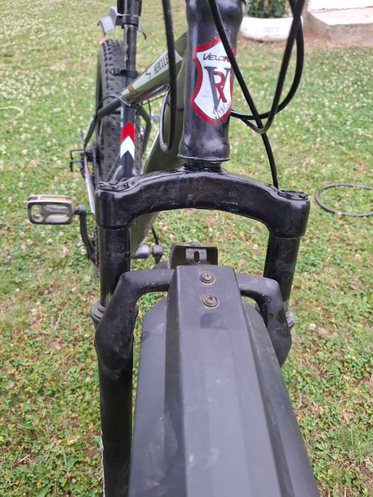 Bicicletă Fatbike VELORS aproape nouă