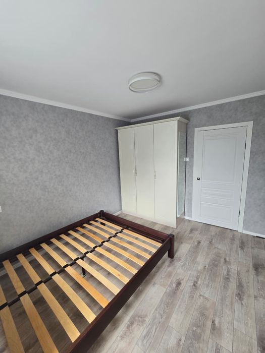 Срочно продам 2-комнатную квартиру