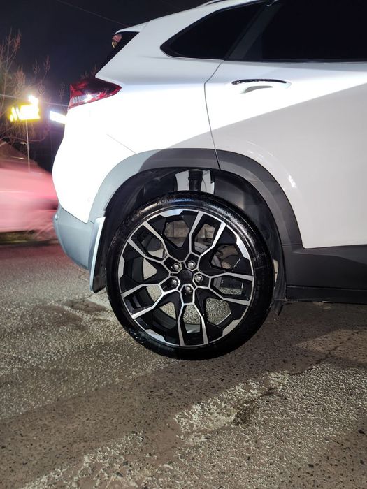 X7 BMW дизайн r20 универсал разноширокий