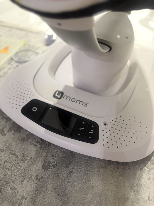 Кресло-качалка 4moms