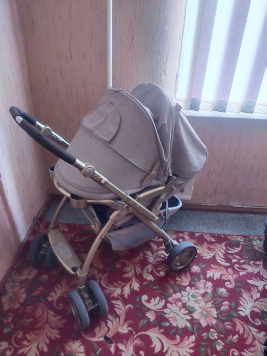 Продам коляску детскую