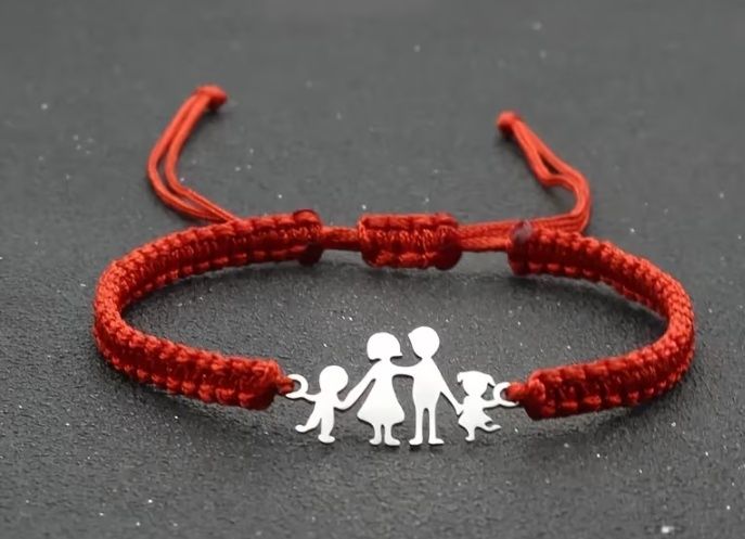 Ръчно изработени мартенички