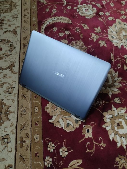 Ноутбук асус без ремонта.