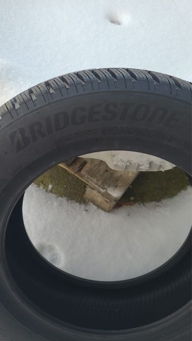 Cauciucuri de iarna Bridgestone pe 16 noi noute