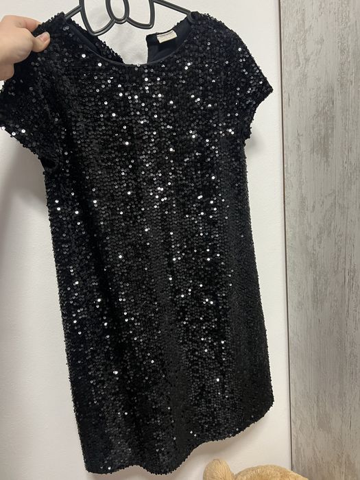 Парти рокли zara