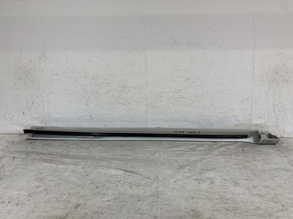 Prag dreapta Ford S-Max, Galaxy, 2015, 2016, 2017, 2018, 2019, cod origine OE EM2B-R101D56B.