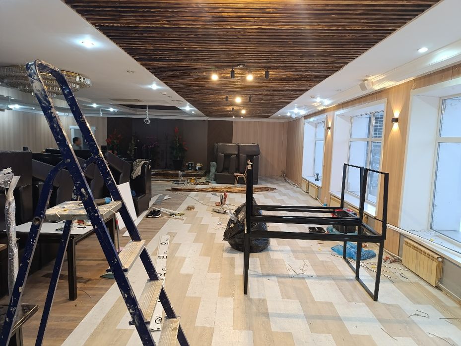 Бригада строителей универсалов