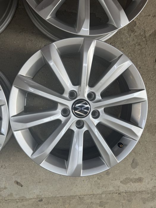 Jante Aliaj Helsinki  17 5x112 Originale Vw Passat b8 Golf 7 8 Touran T-ROC SKODA SEAT