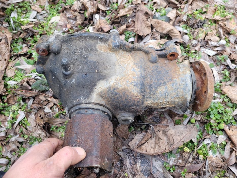 Grup fata bmw x3 e 83 de 177 cai anul 2008-2009