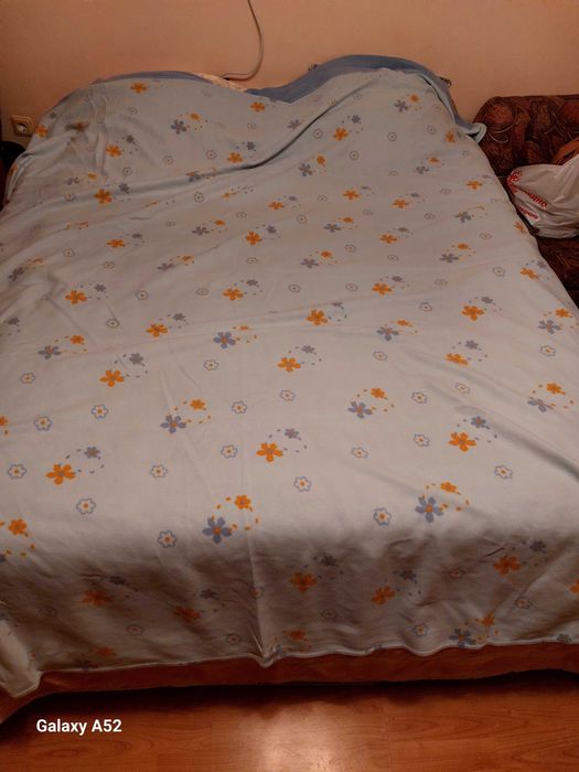 Продавам   одеала за дома