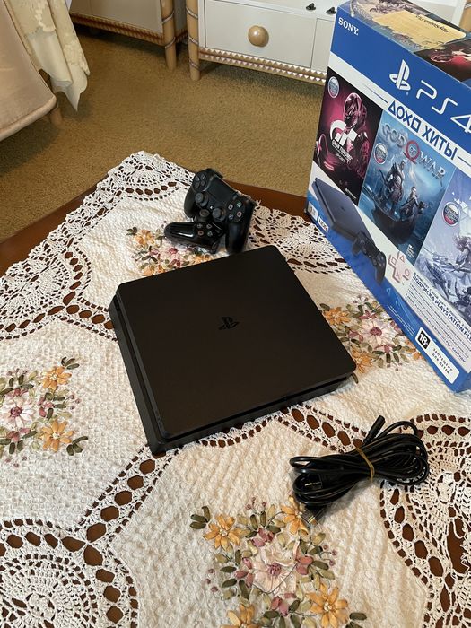 PS4 1TB Идеал + 2 оригинальных джойстика + 12 игр | Полный комплект