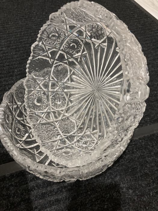 Хрустальный посуда