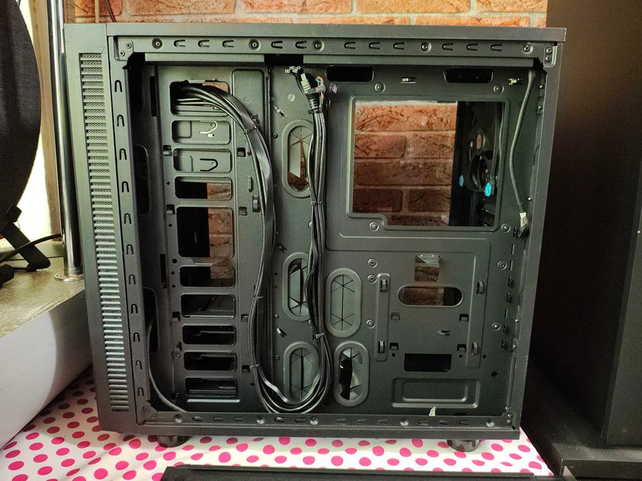 Carcasa PC Thermaltake Suppressor F31 Window