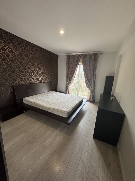 Apartament Spatios 3 camere Cosmopilis