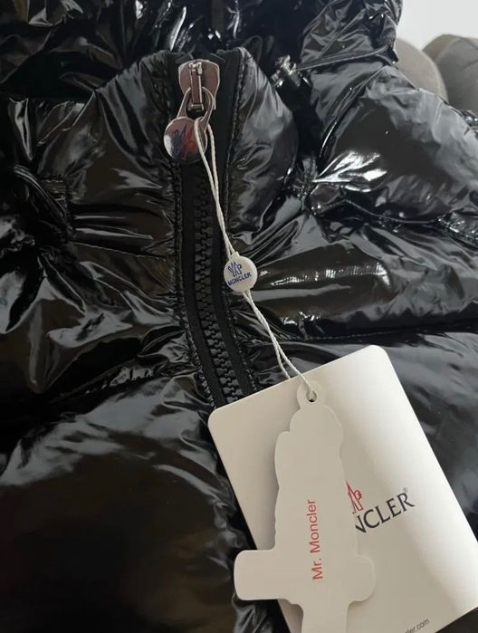 Мъжко зимно яке moncler