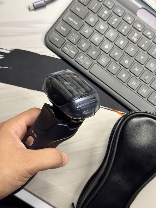 Aparat de ras Panasonic ES-LV67 Premium – 5 lame – Stare impecabilă