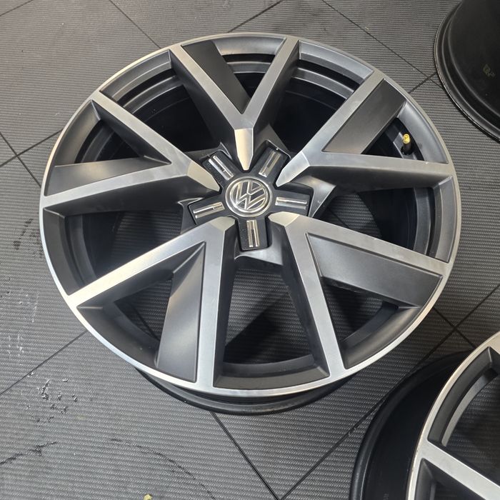 Оригинални  VW джанти 20"-модел Braga