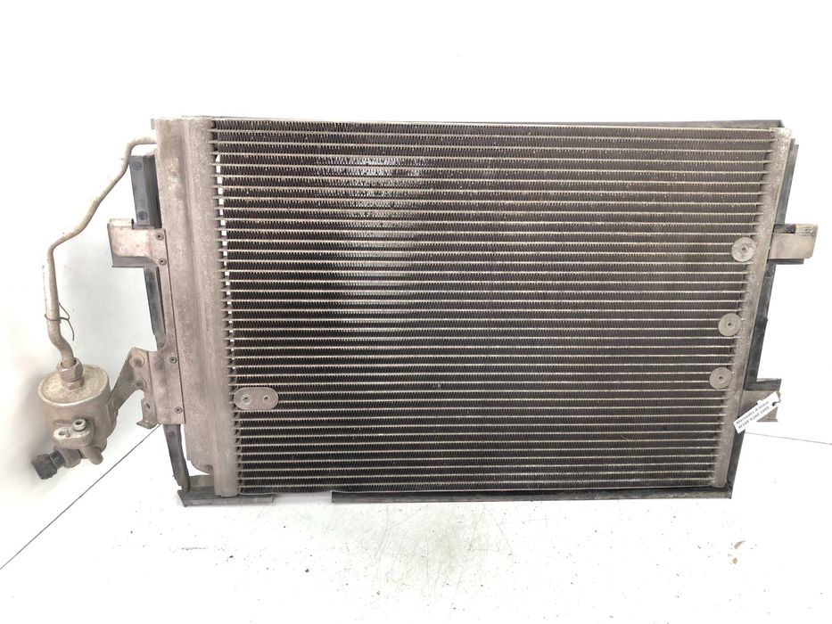 Радиатор климатик от Mercedes-benz a160 w168 1999г