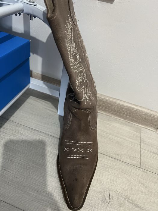 Продам кожаные сапоги