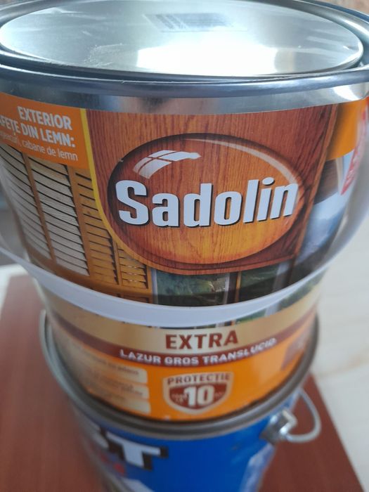 Lacuri si vopsele Petru lemn