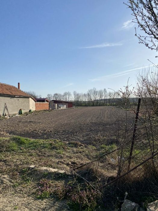 Teren de vânzare în Cociuba Mare