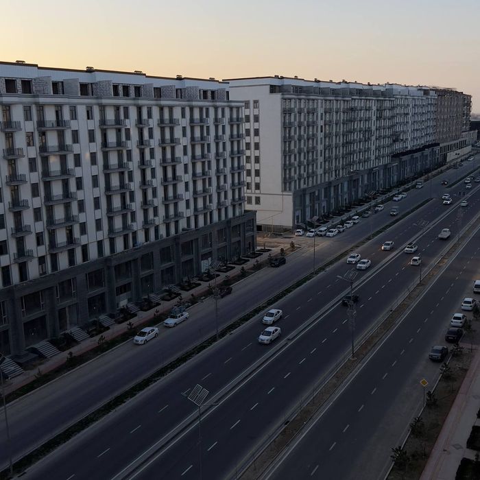 Dom sotiladi 4 xonali