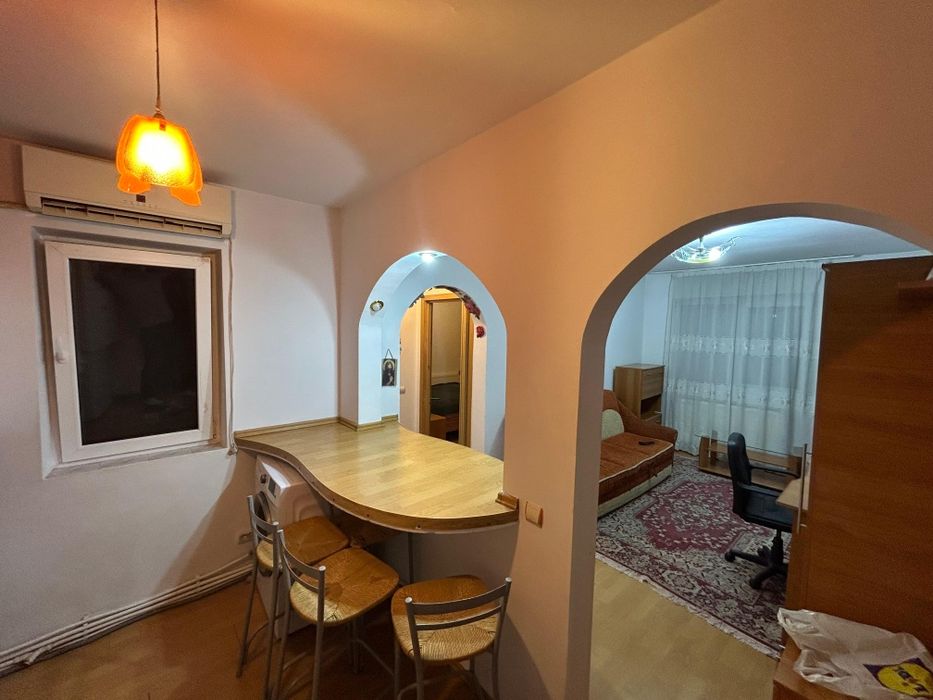 Inchiriere apartament 2 cam