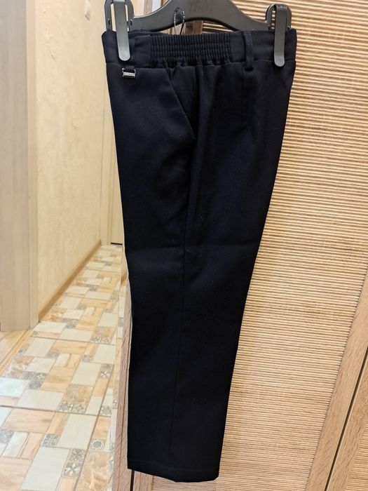 Продам школьная форма от 0-2 класс на девочку