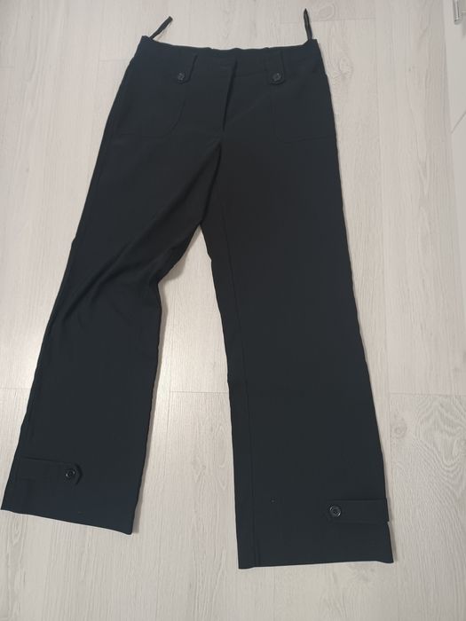 Vând pantaloni crac larg pt dama