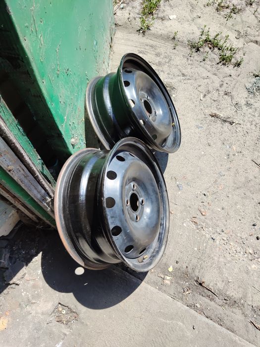 Диски 15 на Лада Веста