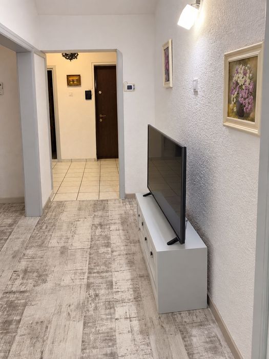 Proprietar – apartament 3 camere, 75 mp, decomandat, Obcini – Lidl, parcare