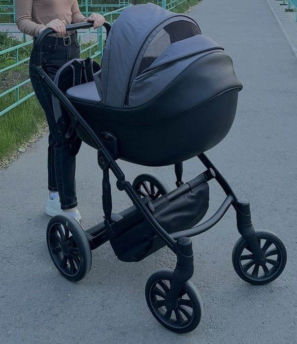 Продам коляску Anex m type
