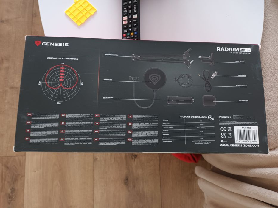 Микрофон  genesis