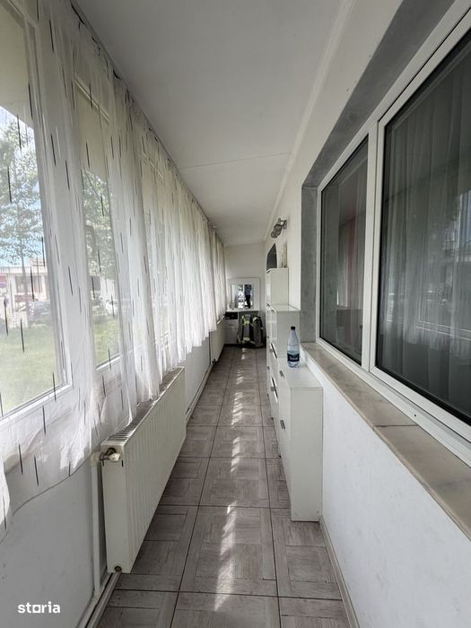 Chirie Apartament / Spatiu Comercial Mioveni, 2 camere, Piata, 55 mp
