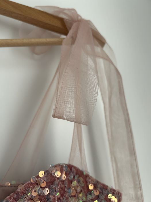 Официална рокля в цвят пудра