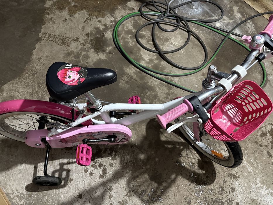 Vand biciclete fata si baiat ,in stare foarte buna!