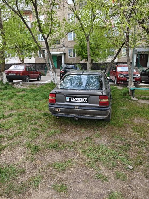 Опель вектра а 1992