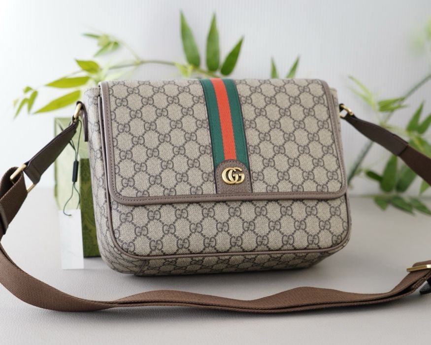 Барсетка GUCCI 4 цвета в наличии.