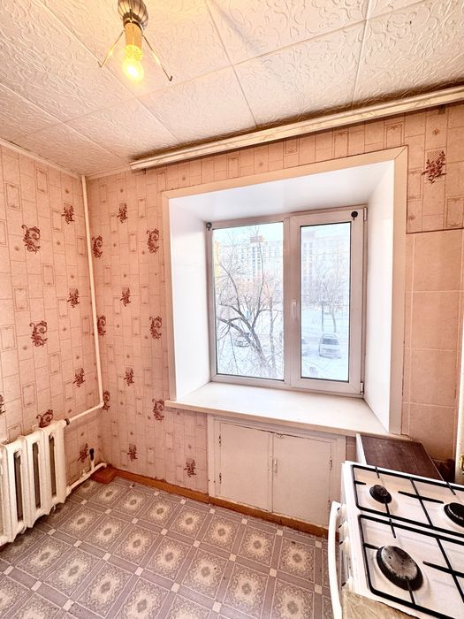 2 комнатная, 50 лет Октября 45, Арман