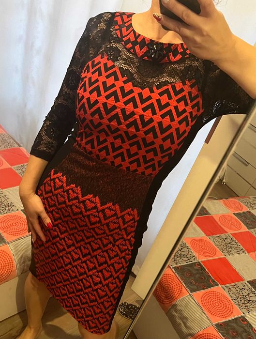 Страхотна рокля на Lucy