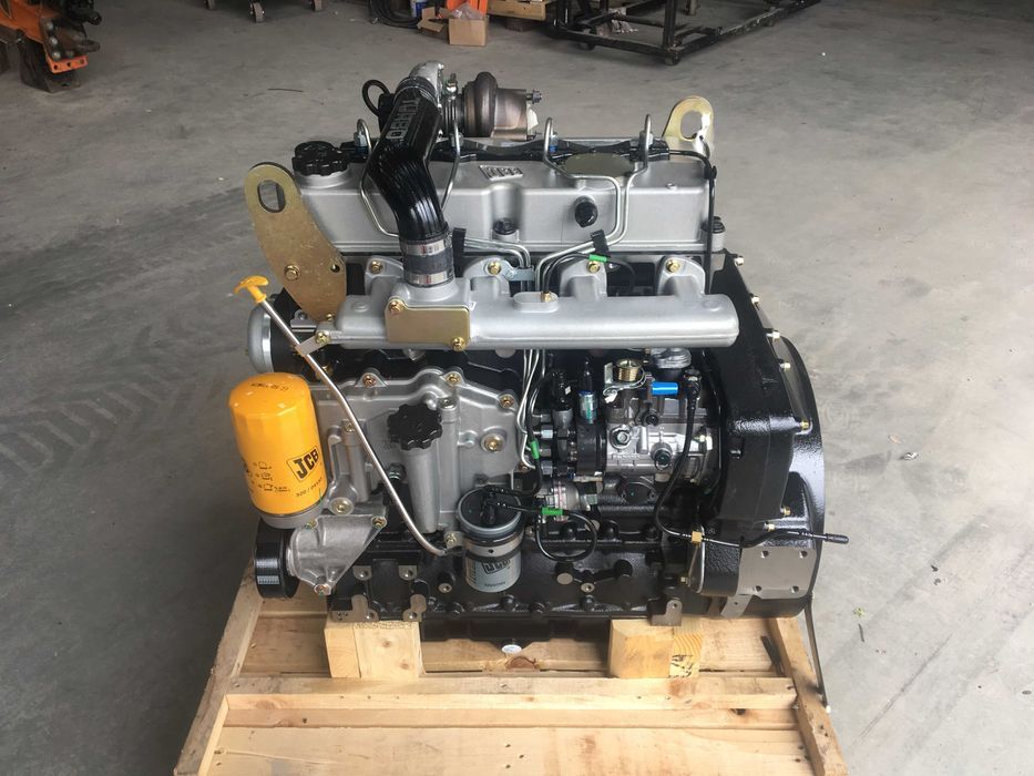 Motor JCB 444 68 kW TC 12V nou pentru JCB 3CX – motor complet