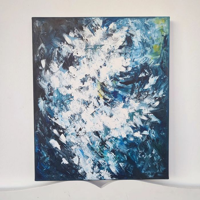 Realizez la comanda tablouri pictate, invitatii de nunta, de botez.