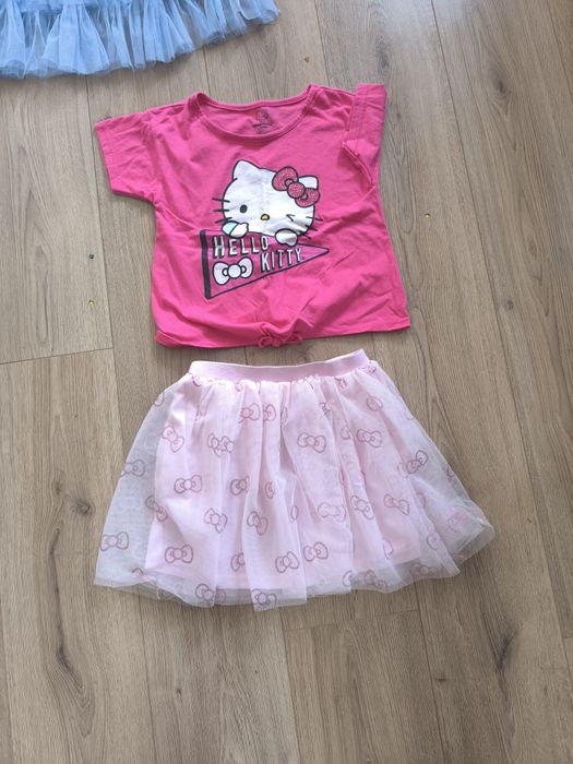 Комплект Нов..размер 8-10 год.