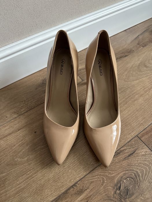 Кожаные туфли лодочки