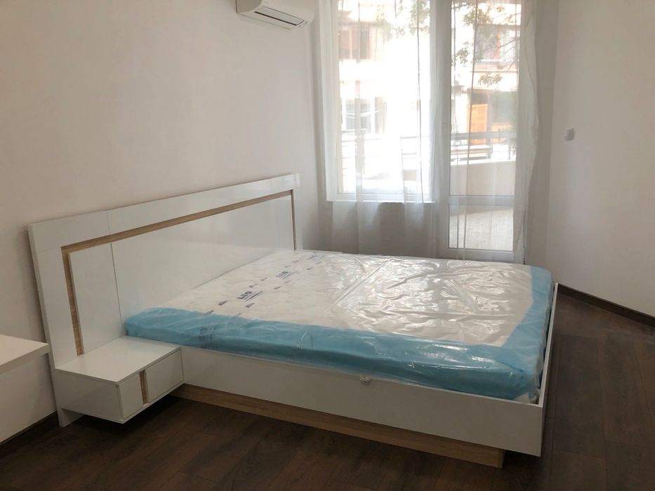 Дава се под наем Двустаен апартамент в Бургас, Лазур - 68 кв.м за 433.5 € - Снимка #12