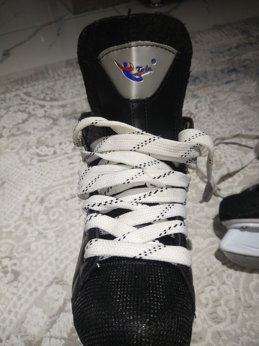 Коньки подростковые